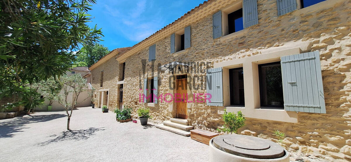 Maison à SARRIANS