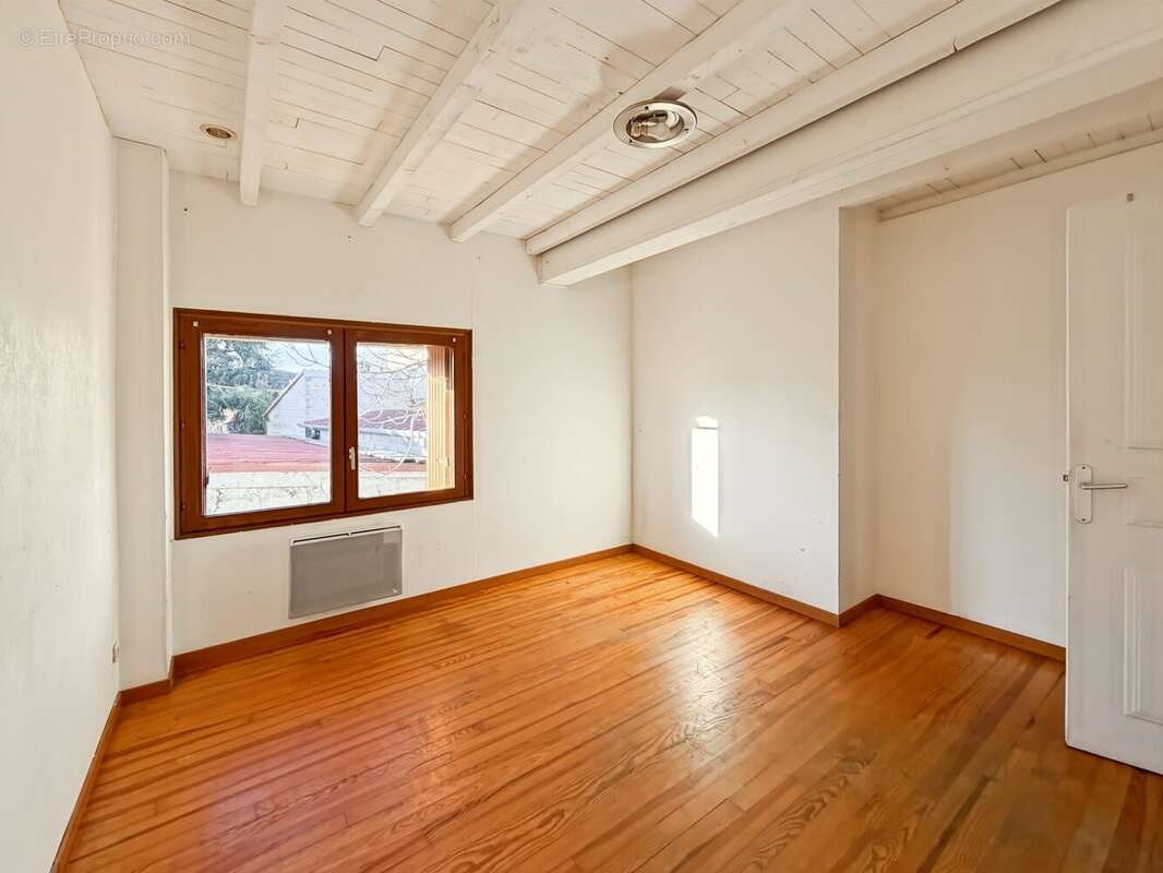 Appartement à VILLENEUVE-TOLOSANE