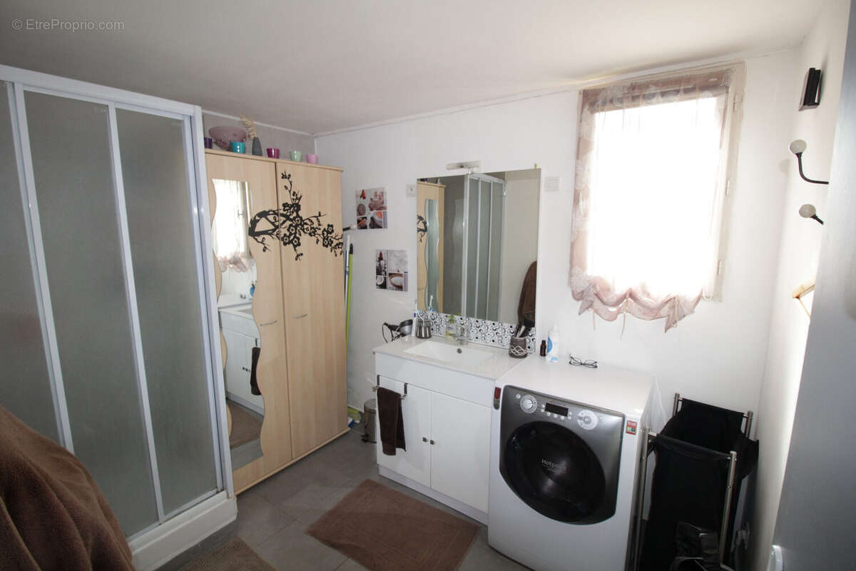 Appartement à LE LUC