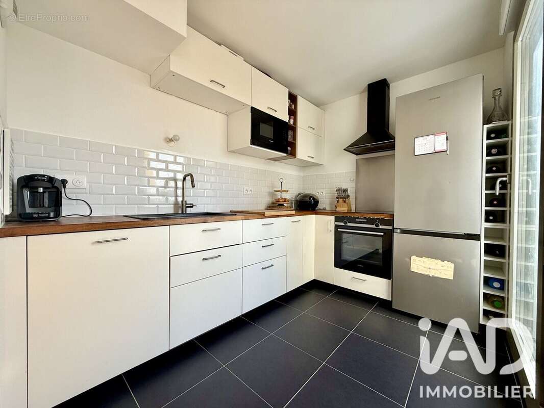 Appartement 64 m² à Colombes  - photo 6