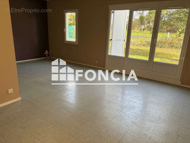 Maison à OUZOUER-SUR-LOIRE