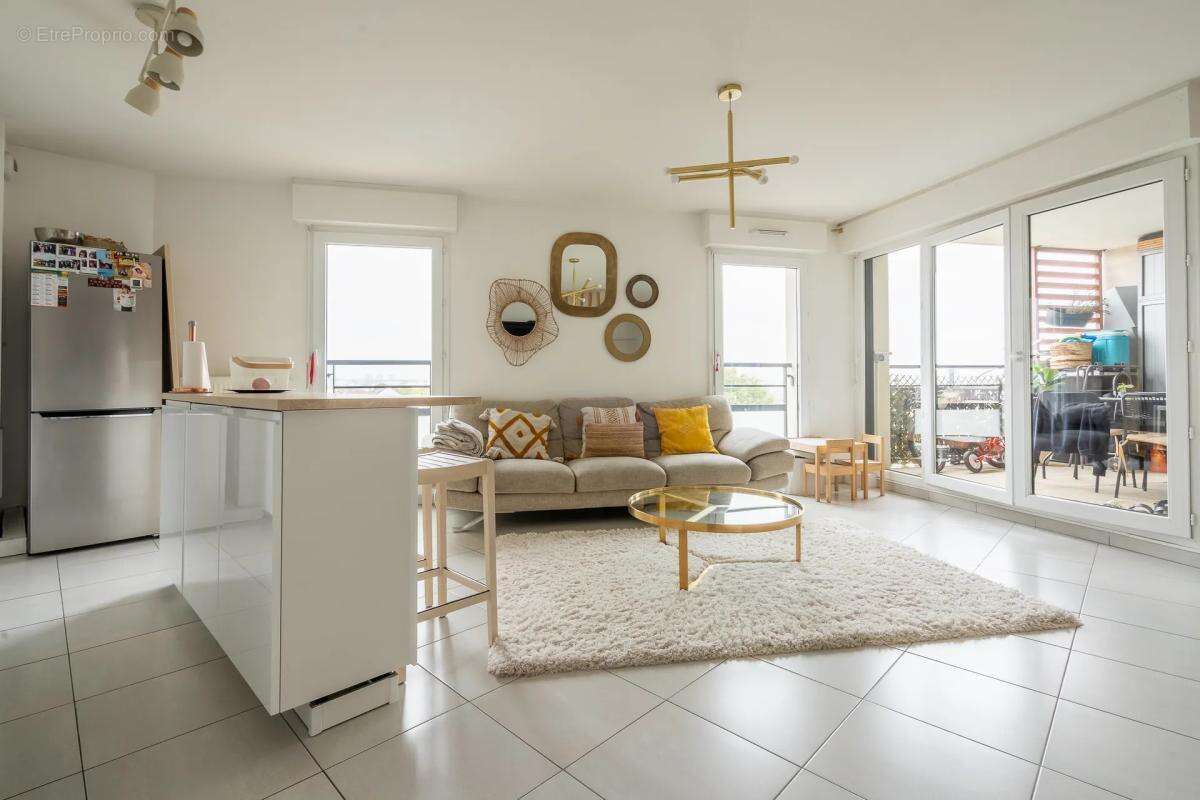 Appartement à ROMAINVILLE