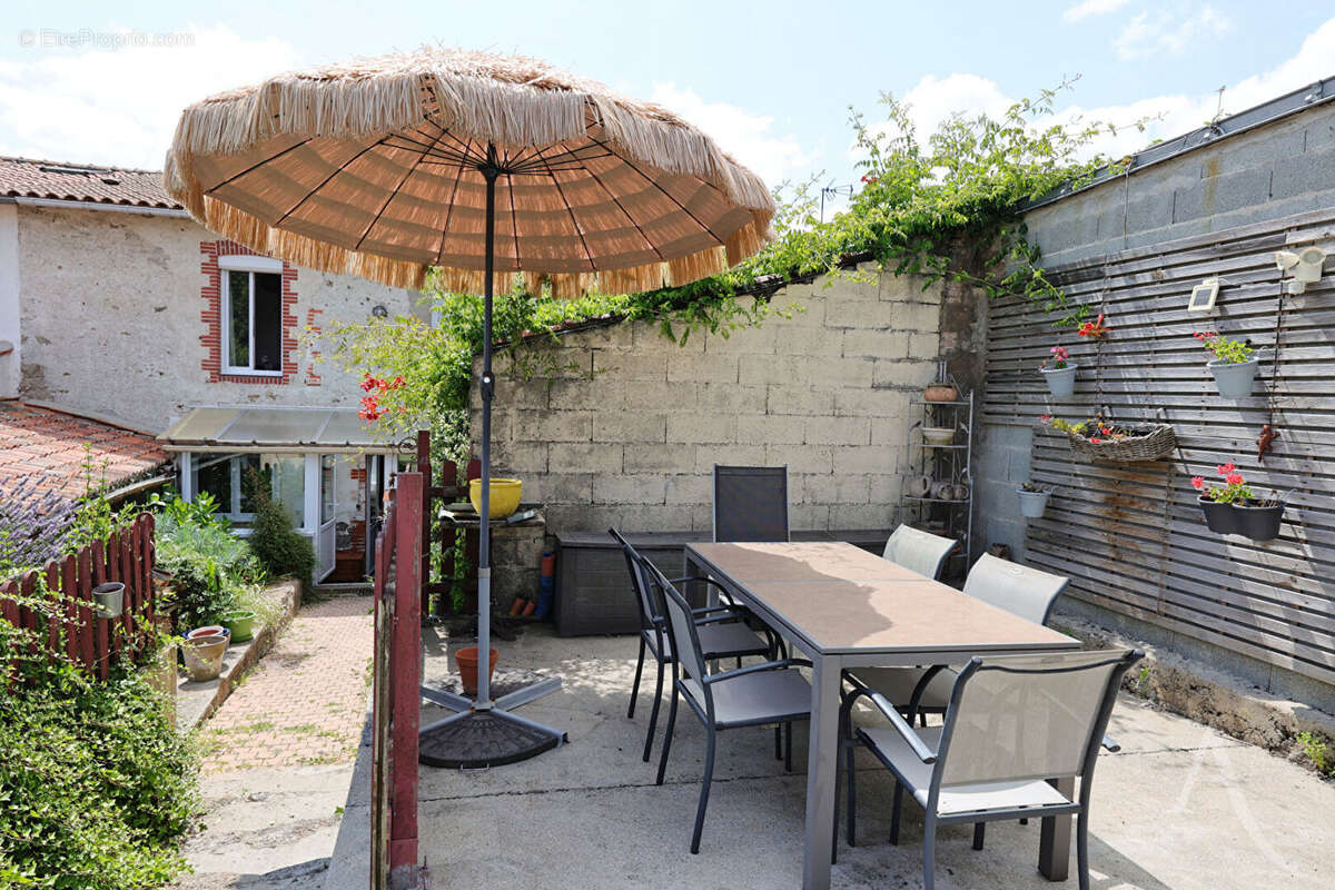 Maison à LA BRUFFIERE