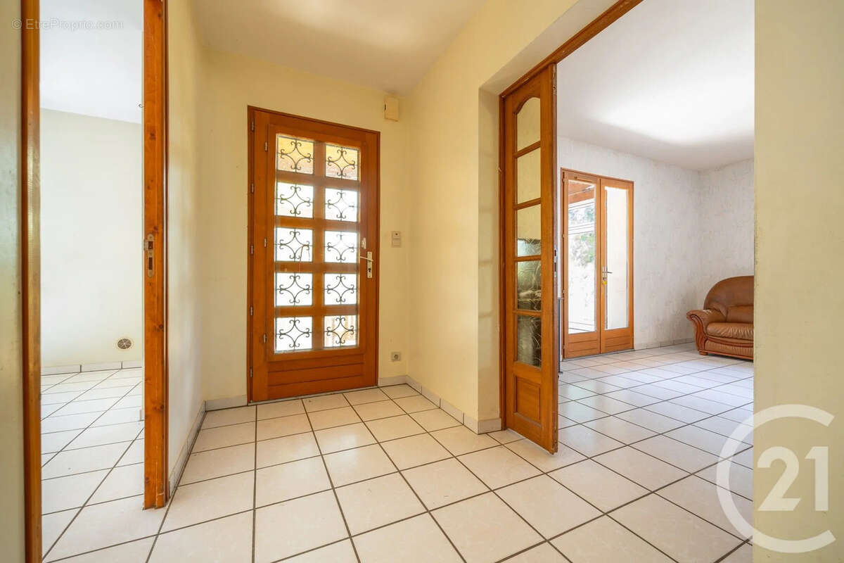 Maison 113 m² à Lisle-Sur-Tarn  - photo 4