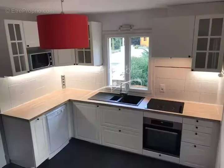 Villa T6. Parc de 2 089 m² avec piscine - photo 3
