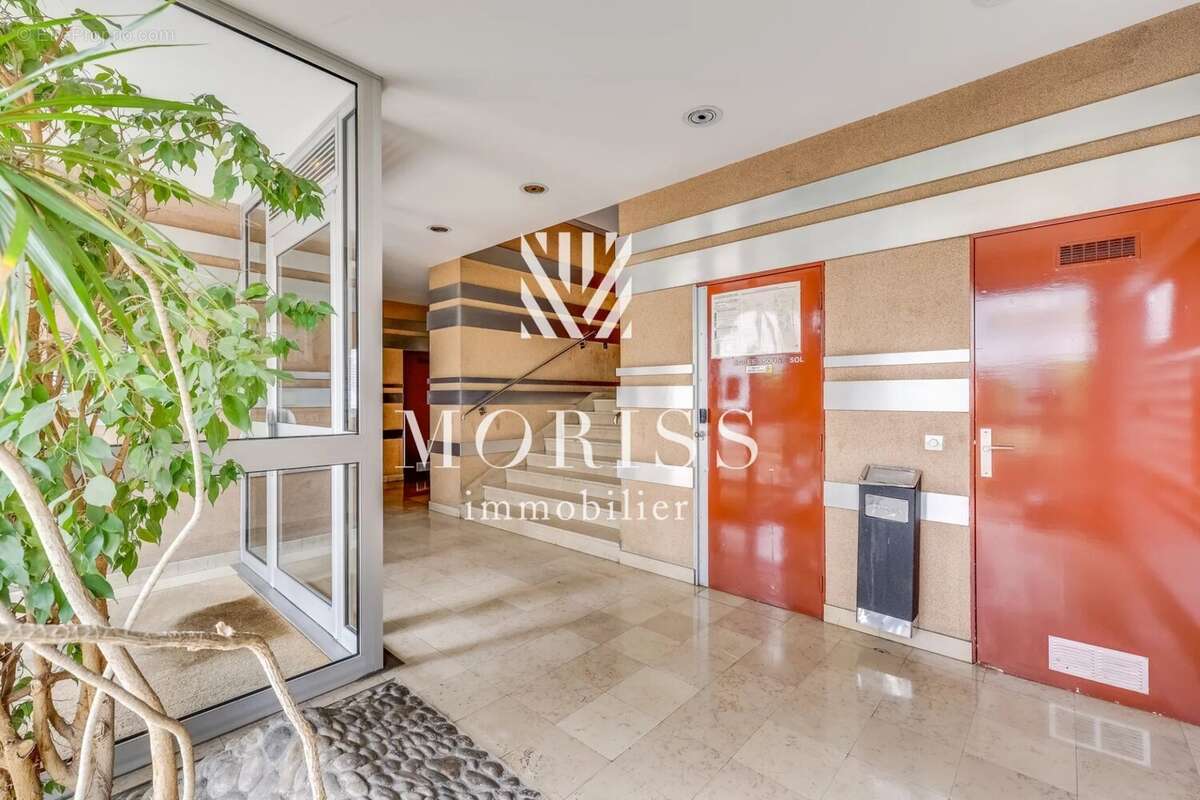 Appartement à PARIS-20E