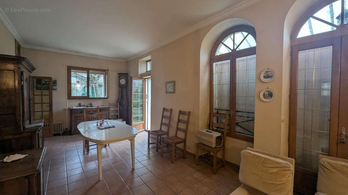 Maison à MONTMORENCY