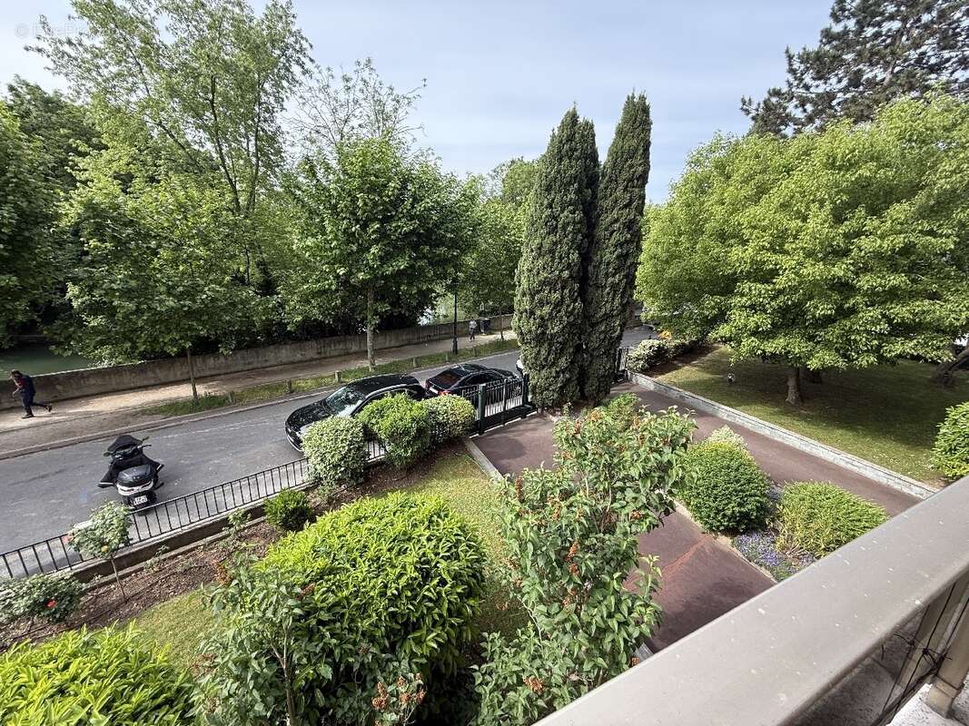 Appartement à CHAMPIGNY-SUR-MARNE