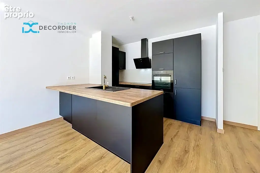 Superbe T5 Duplex récent avec terrasse, double garage et excellent DPE A/A ! - photo 6
