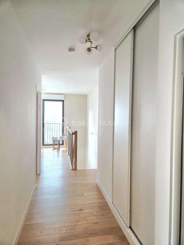 Appartement à RUEIL-MALMAISON