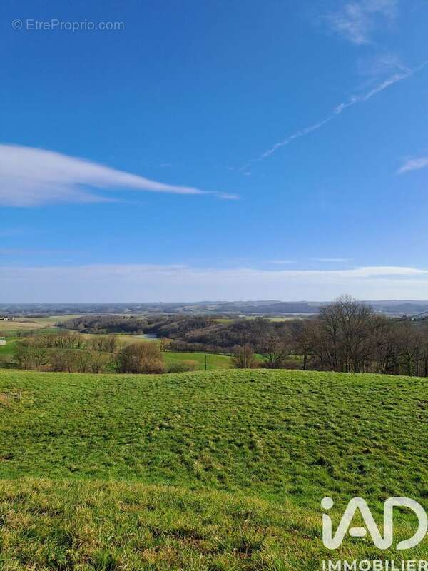 Photo 6 - Terrain à SARRAGUZAN