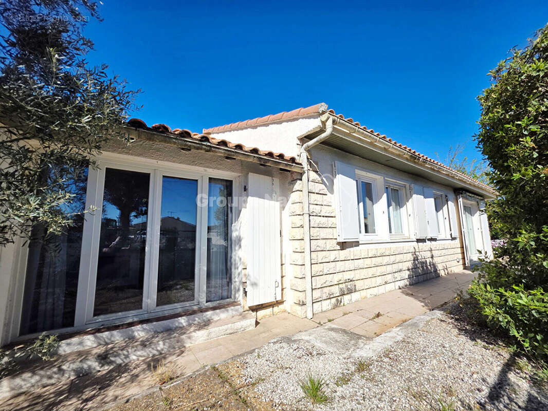 Maison à MIRAMAS