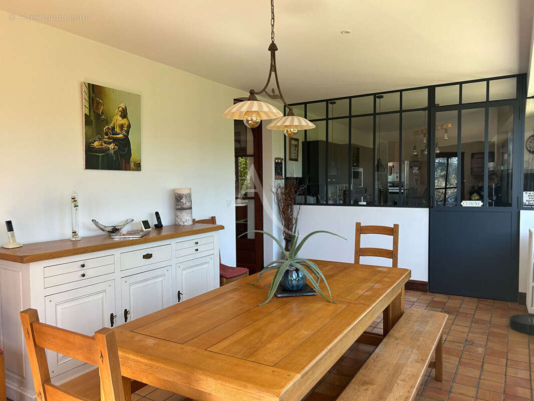 L'ILE D'ELLE - maison 7 pièces - photo 4