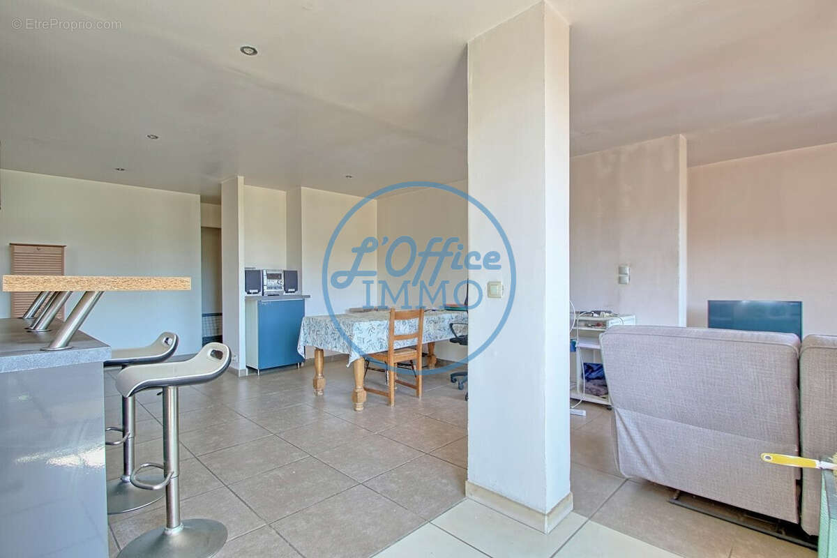 Appartement 87 m² à La Valette-Du-Var  - photo 5