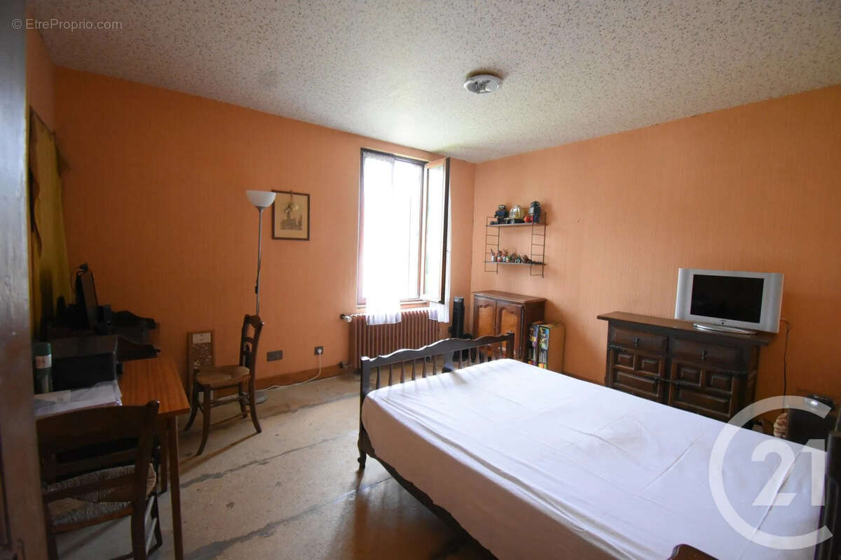 Maison à CUSSET