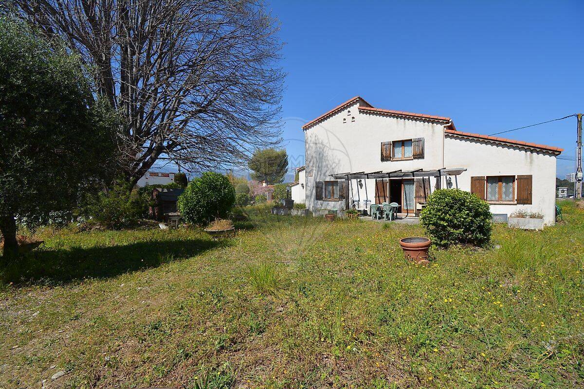 Maison à VILLENEUVE-LOUBET