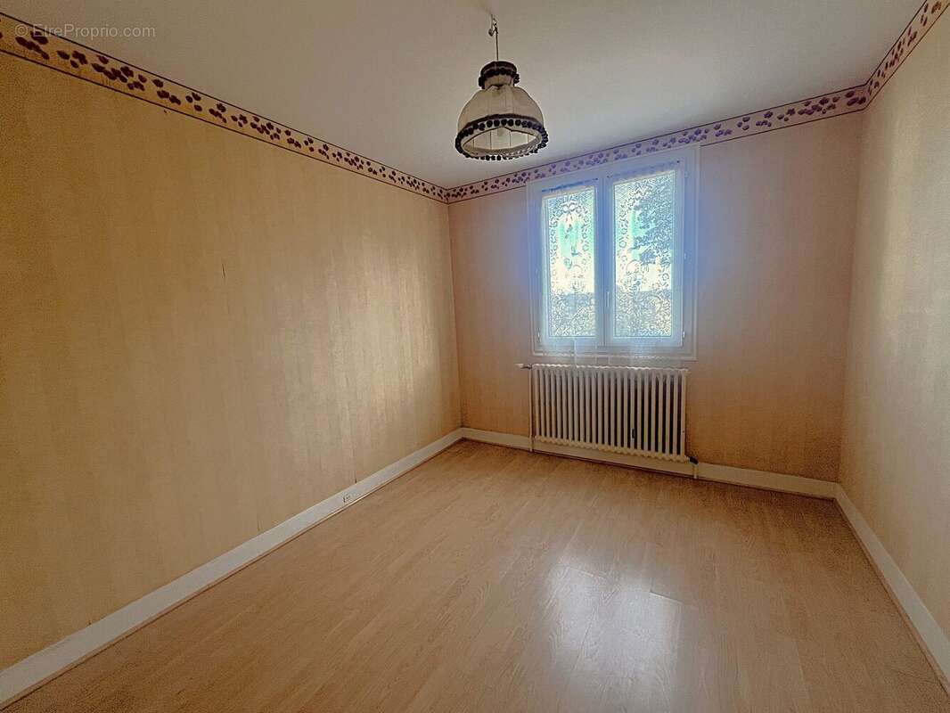 Maison à MARIGNY-LES-USAGES