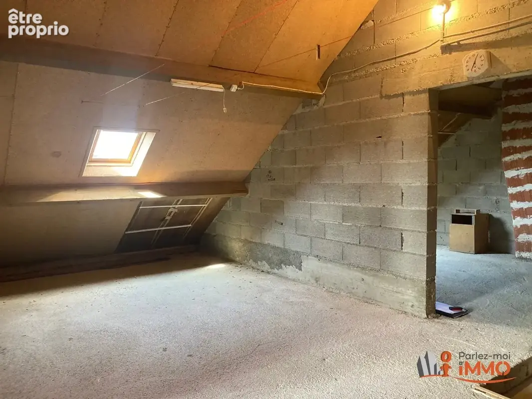 Fort potentiel pour cette villa traditionnelle sur sous sol tota - photo 10