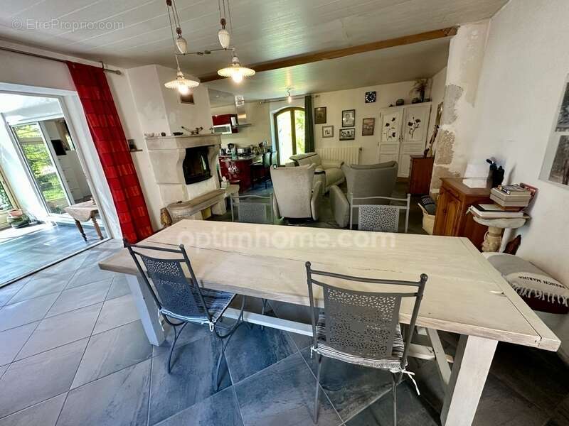 Maison à ALLAN