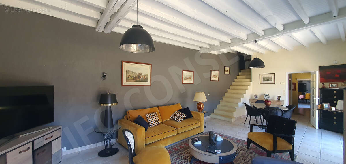 Maison à FORET-LA-FOLIE