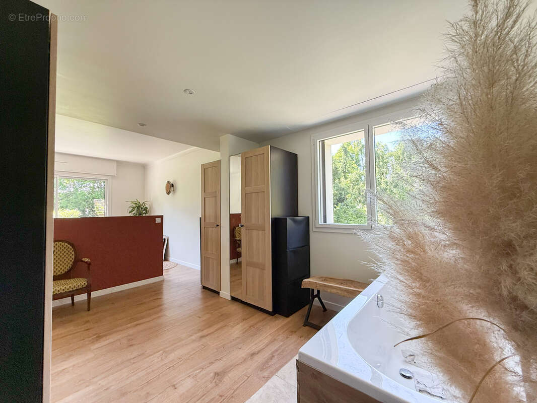 Maison à LA CHAPELLE-SUR-ERDRE