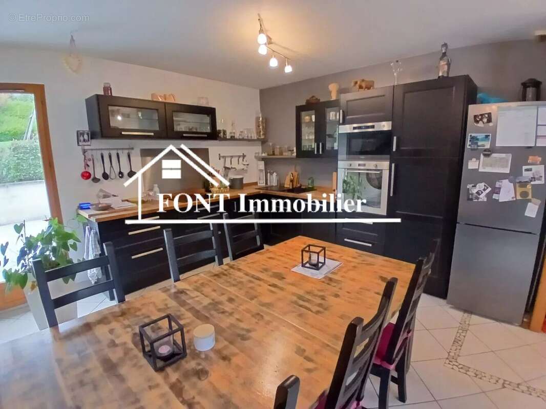 Maison à LA TERRASSE-SUR-DORLAY