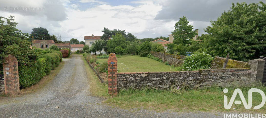 Photo 1 - Terrain à LA HAIE-FOUASSIERE