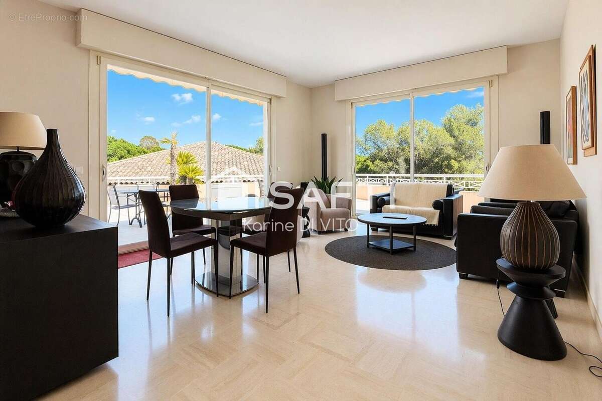 Photo 3 - Appartement à SAINT-RAPHAEL
