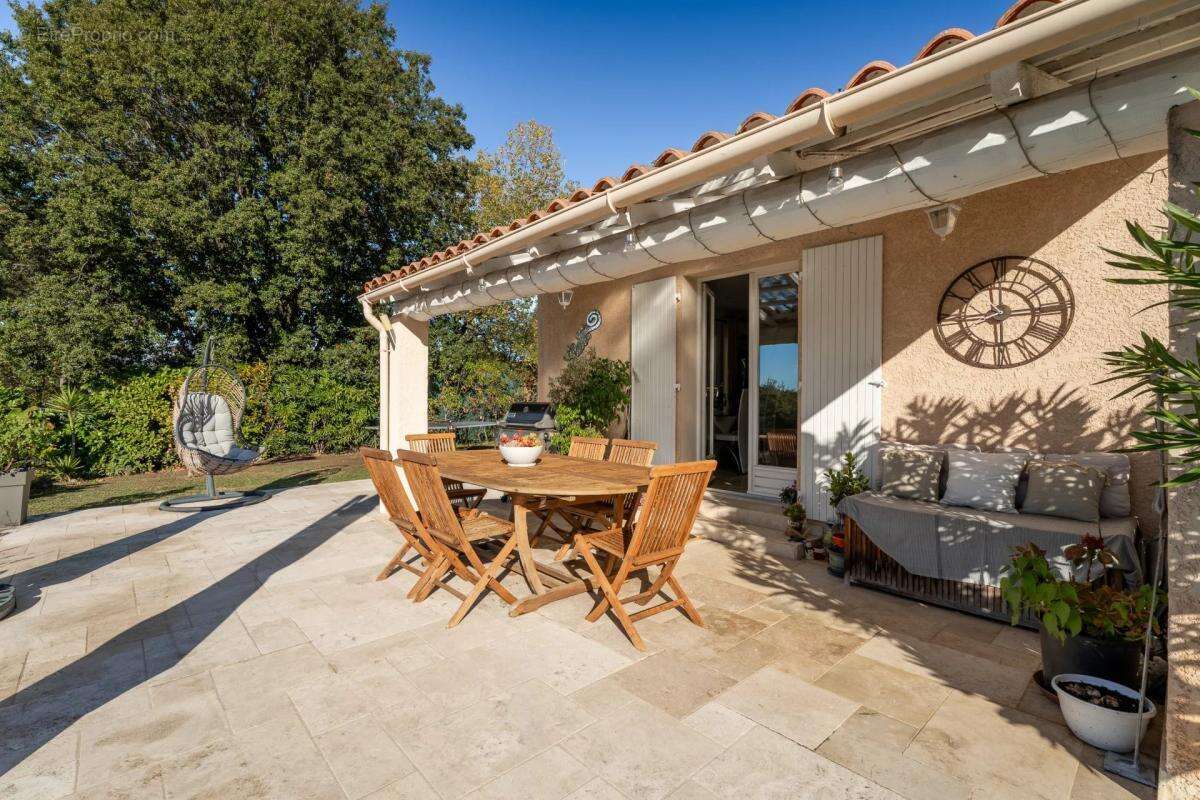 Maison à BIOT
