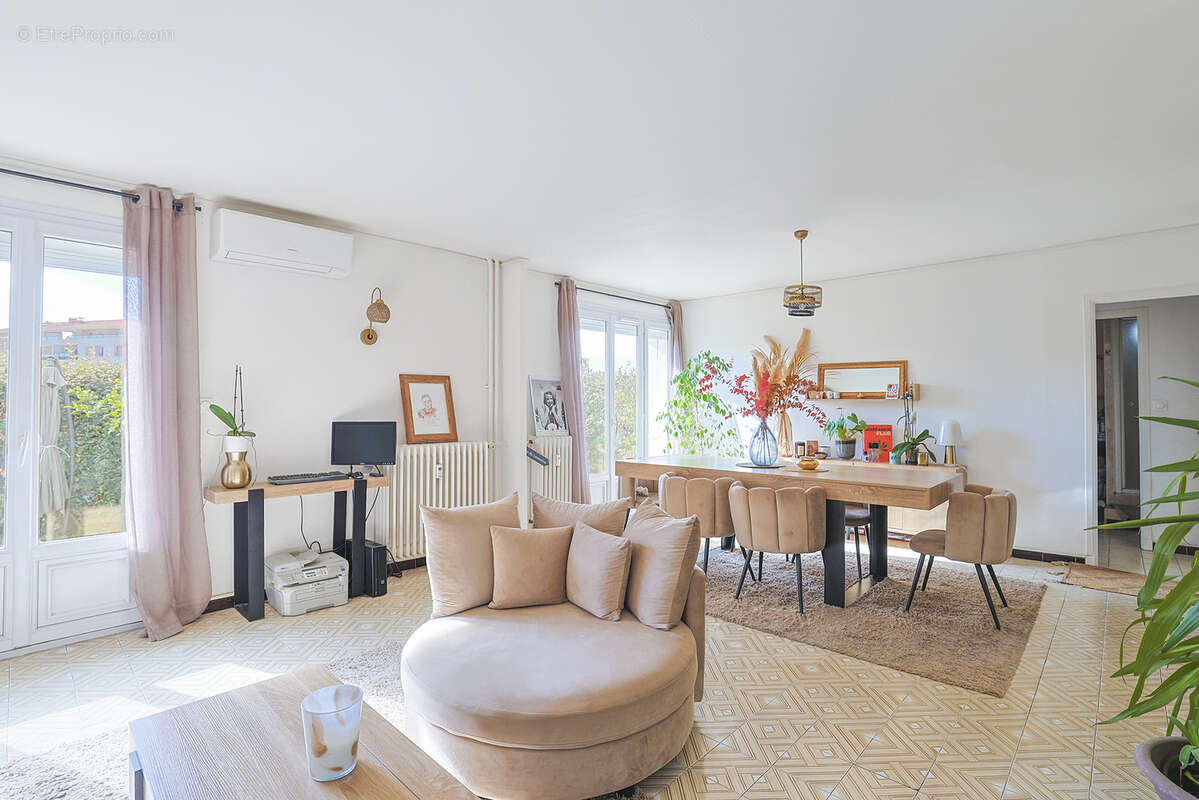 Appartement à LE LAVANDOU