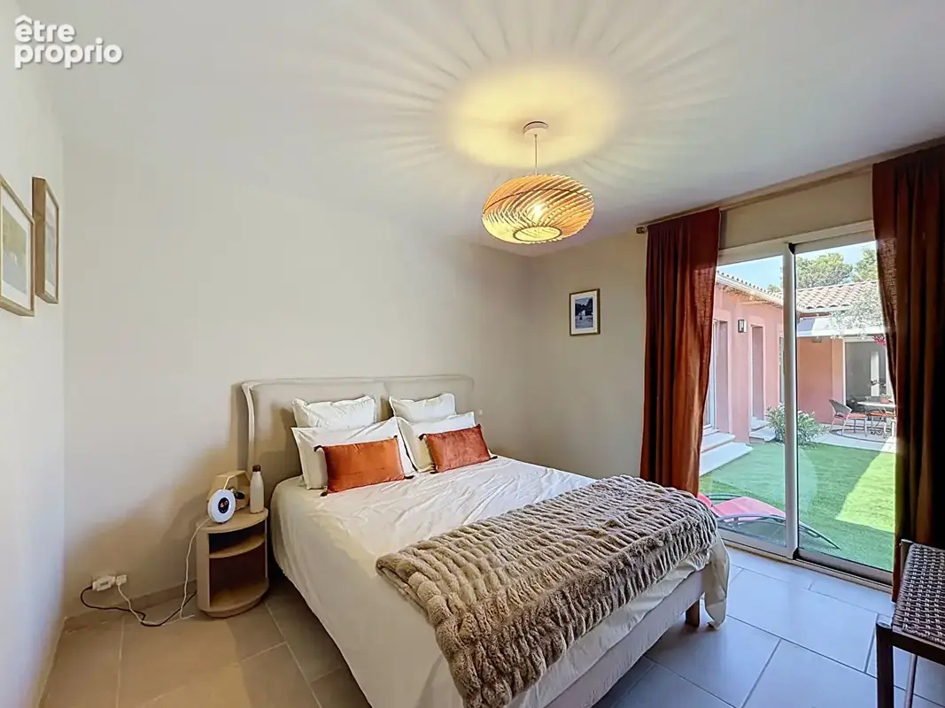 Villa contemporaine  193 m² sur parcelle arborée de 800 m² - photo 16