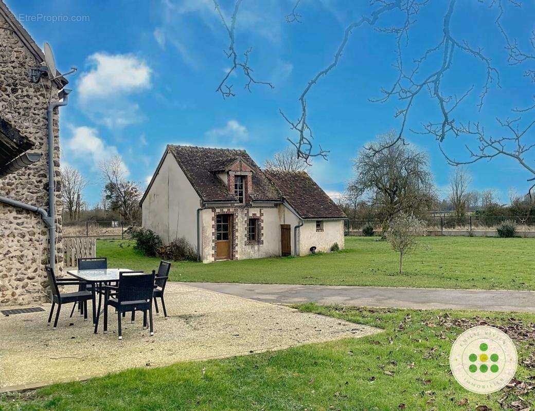 Maison à LE MESNIL-THOMAS