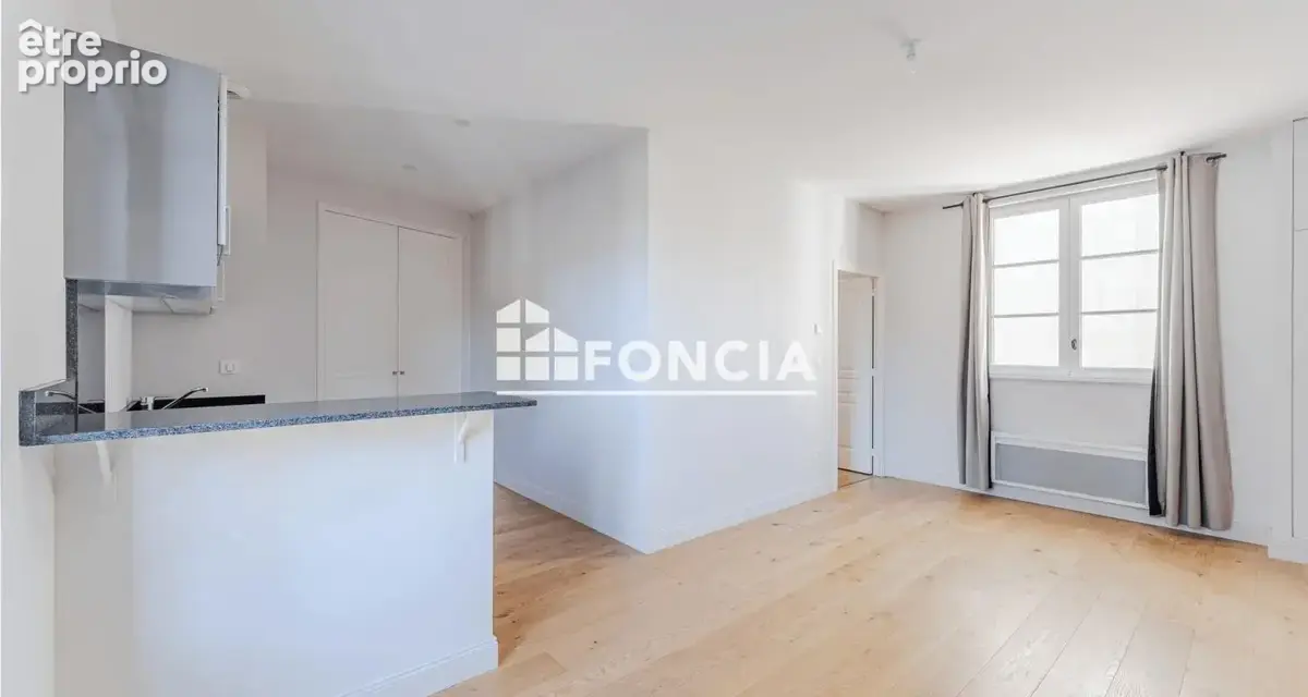 Beau T2 de 38,2 m2 quartier historique et calme - photo 2