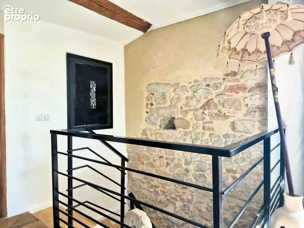 Superbe maison de caractere avec piscine et grand garage - photo 25