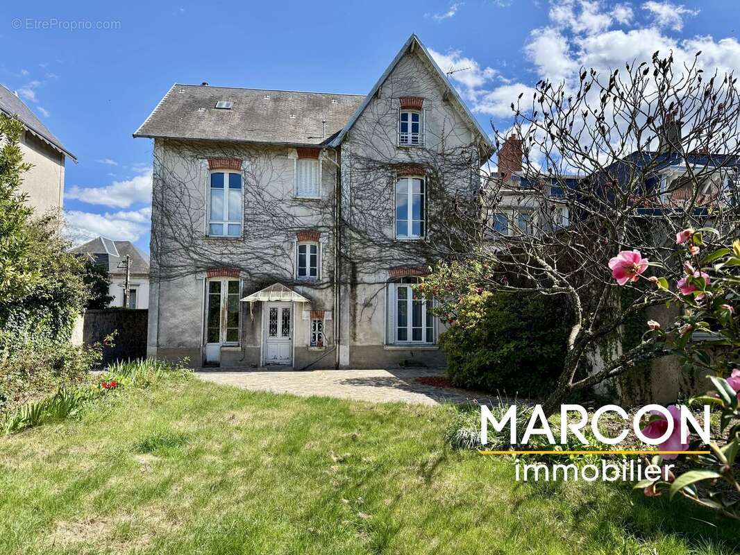 Maison à GUERET