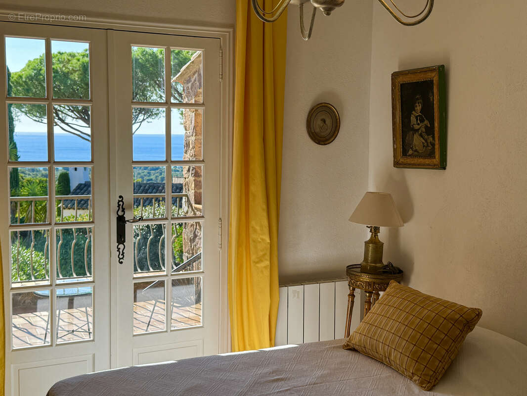 Maison à LA CROIX-VALMER