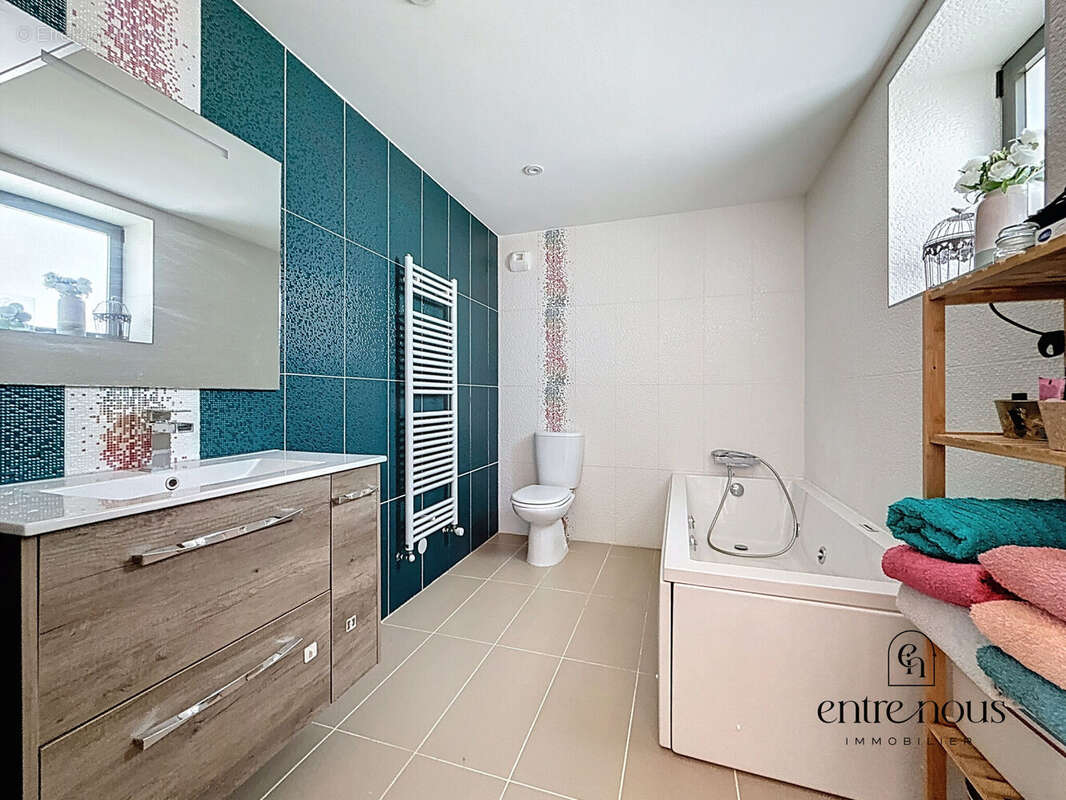 Photo 8 - Maison à OYTIER-SAINT-OBLAS