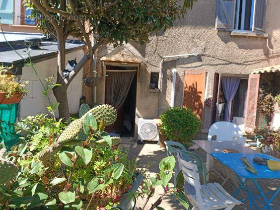 Maison à PLAN-DE-LA-TOUR