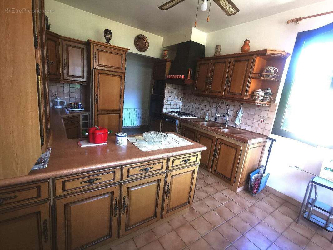 BELLE VILLA P.PIED T.5 sur terrain 1136 m2 - photo 5