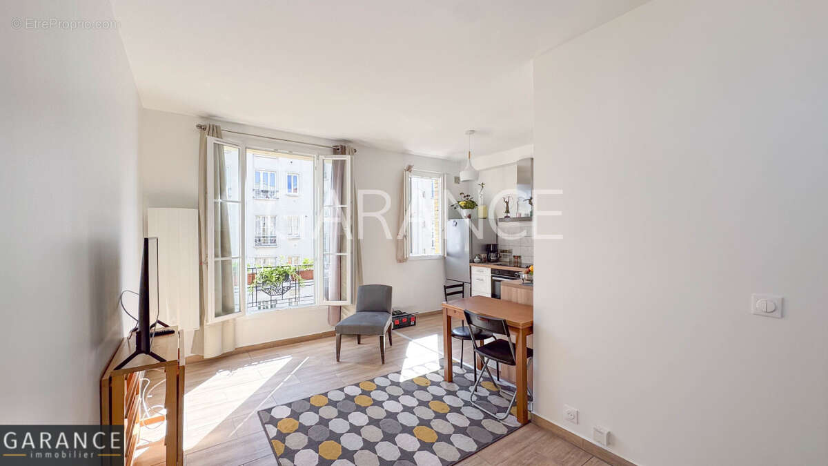 Appartement à MONTROUGE