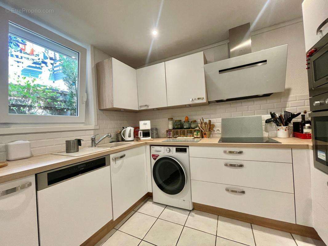 Maison à ALBY-SUR-CHERAN