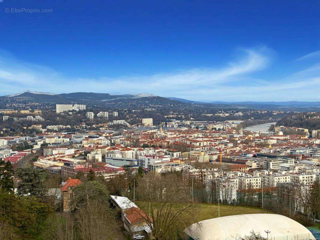 Appartement à LYON-5E