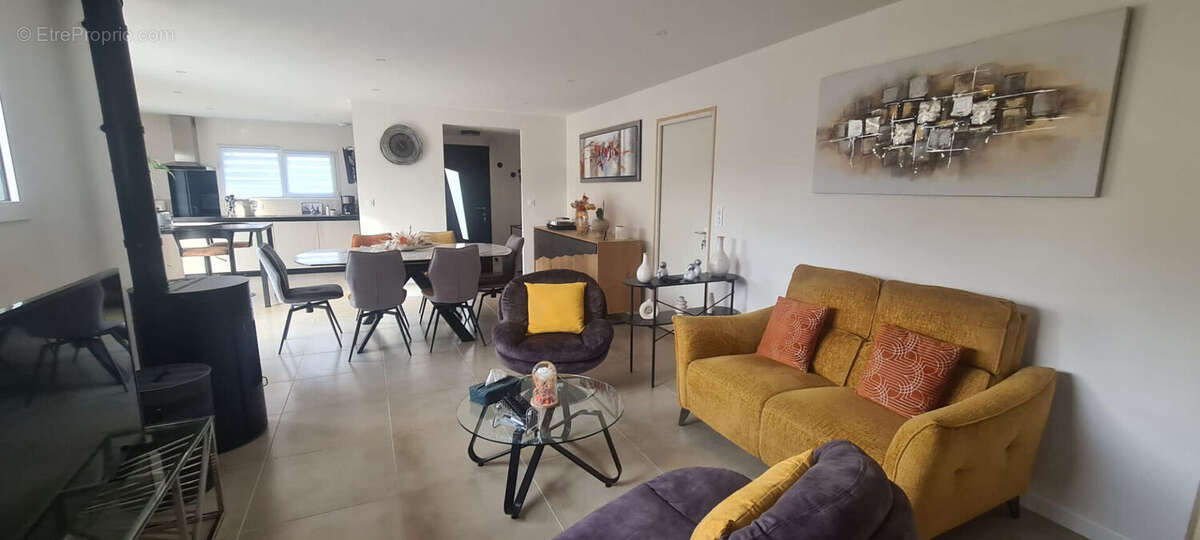 Maison à BOQUEHO