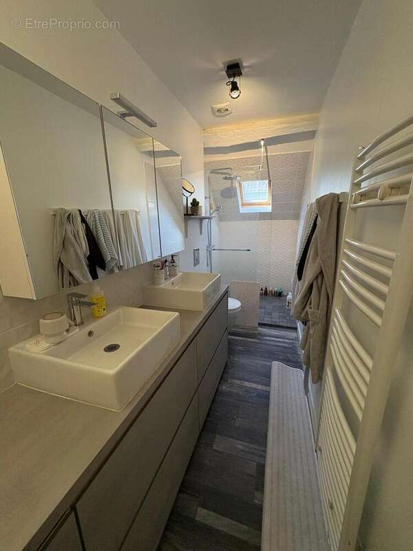 Maison à LA SUZE-SUR-SARTHE