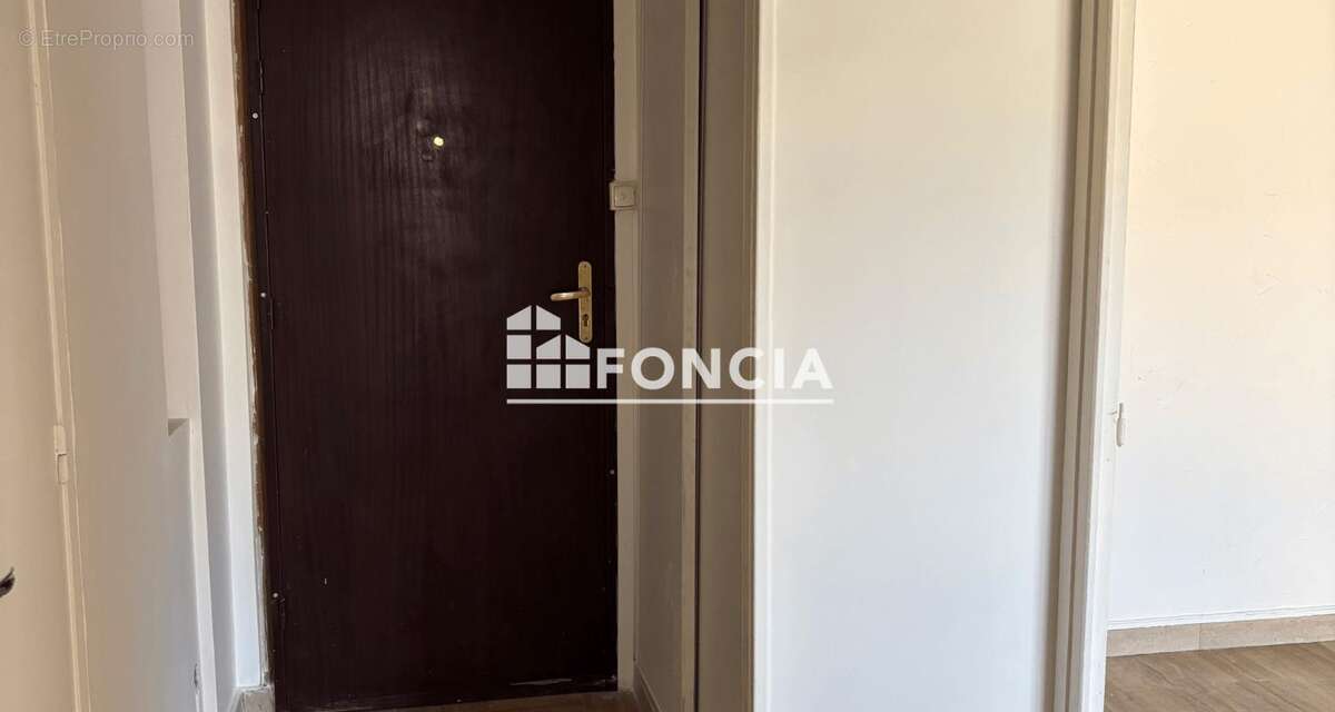 GRENOBLE Léon Blum, à VENDRE APPARTEMENT T1 de 34,61 m² avec balcon - photo 10