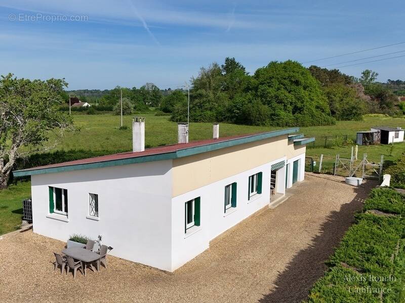 Maison à MONTPON-MENESTEROL