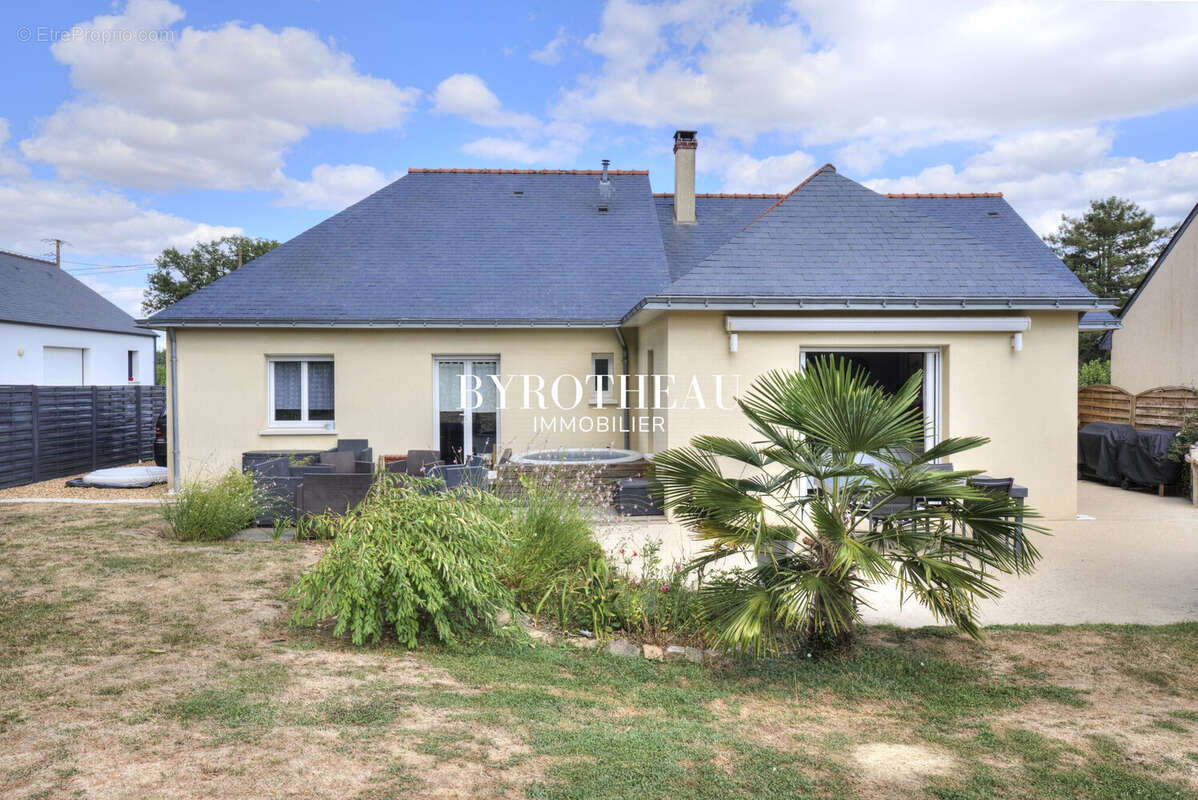 Maison 146 m² à Sceaux-D'anjou  - photo 8