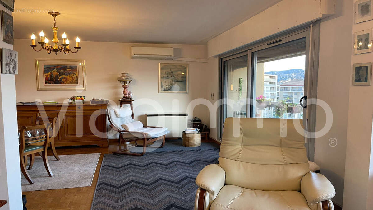 Appartement à MARSEILLE-8E