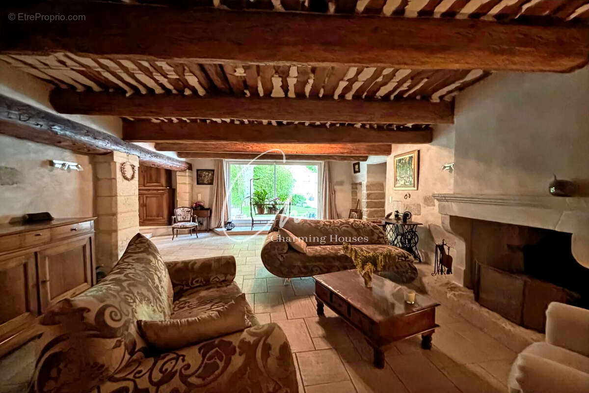 Maison à CHATEAURENARD