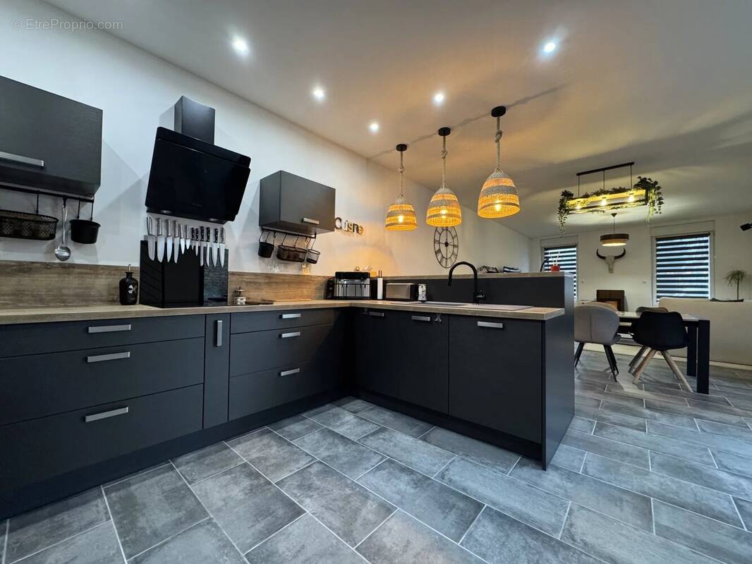 Maison à WALINCOURT-SELVIGNY